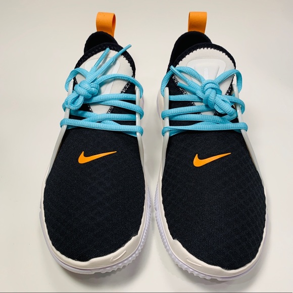 WMNS NIKE ACALME - Picture 6 of 8